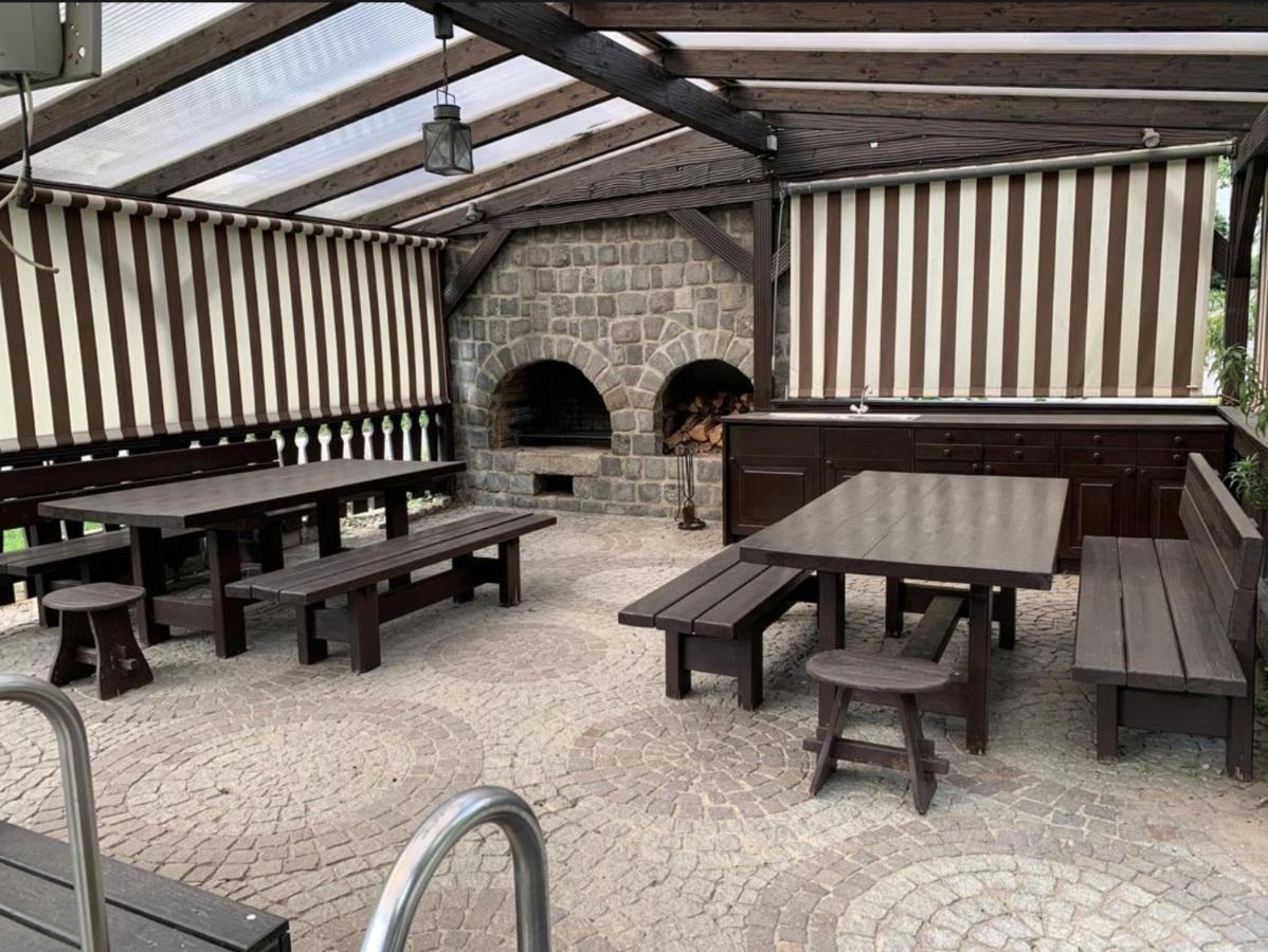 Ferienwohnung mit Grillplatz in Regensburg Exterior foto