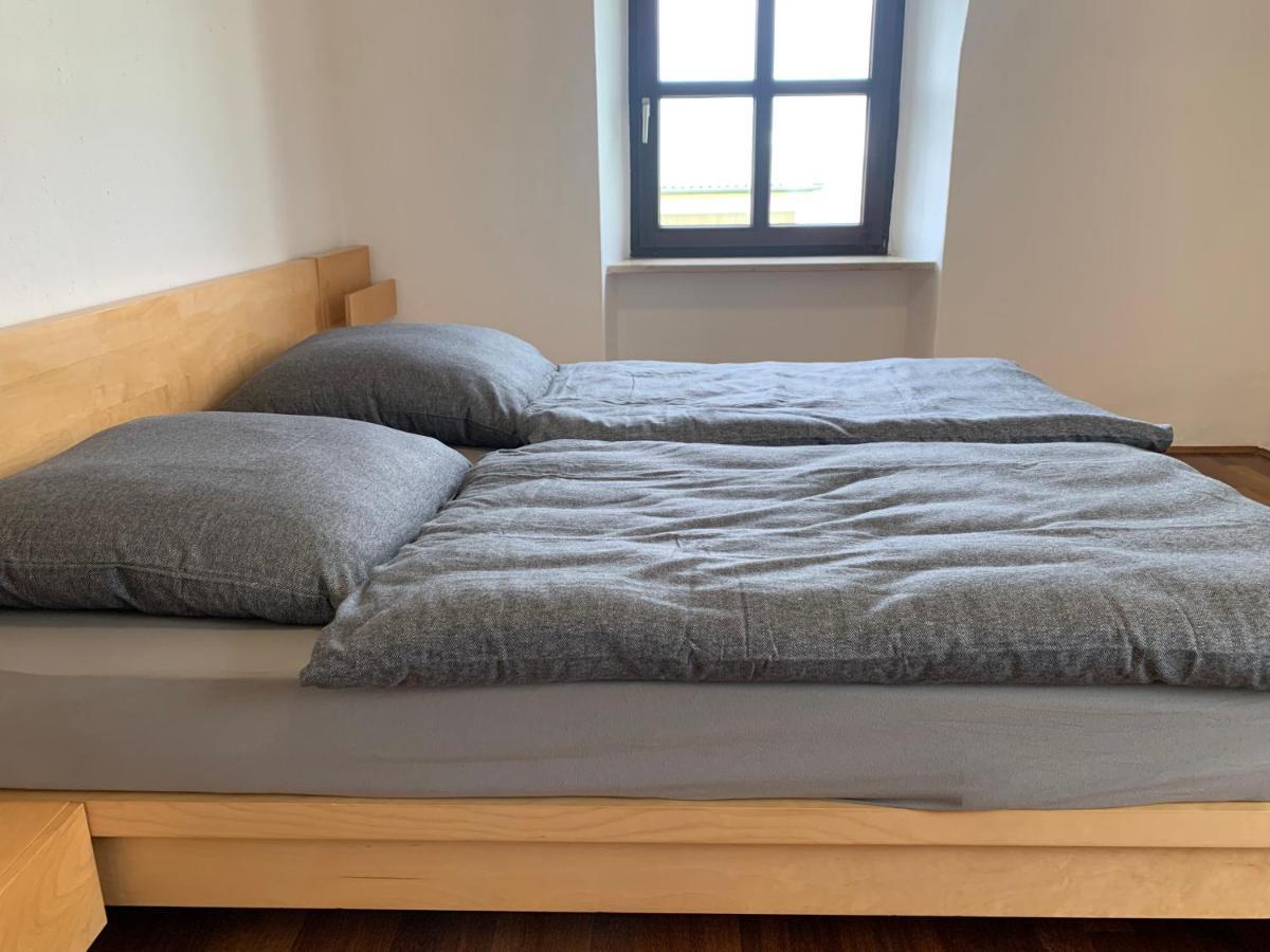 Ferienwohnung mit Grillplatz in Regensburg Exterior foto